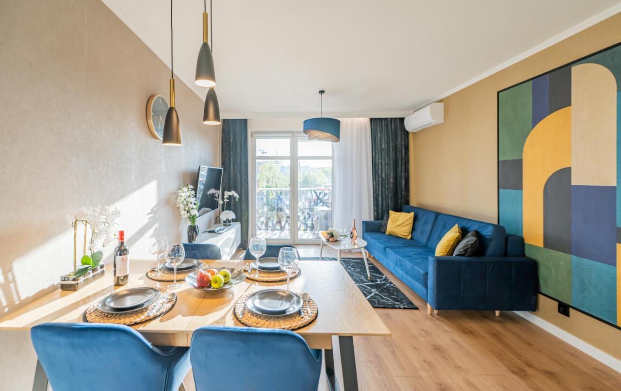 Apartment 24H With Free Garage And Ac Jagielly 5 Wroclaw Exterior photo