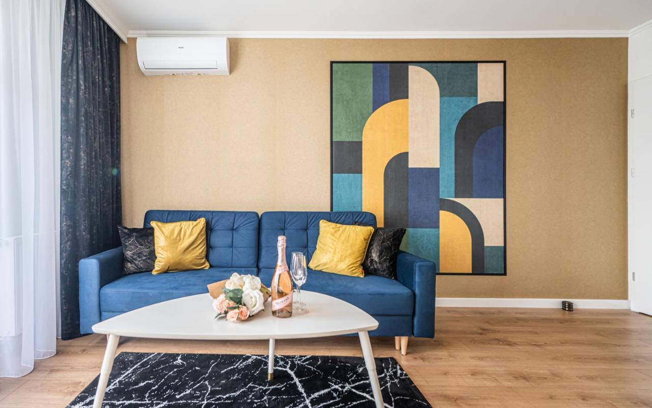 Apartment 24H With Free Garage And Ac Jagielly 5 Wroclaw Exterior photo